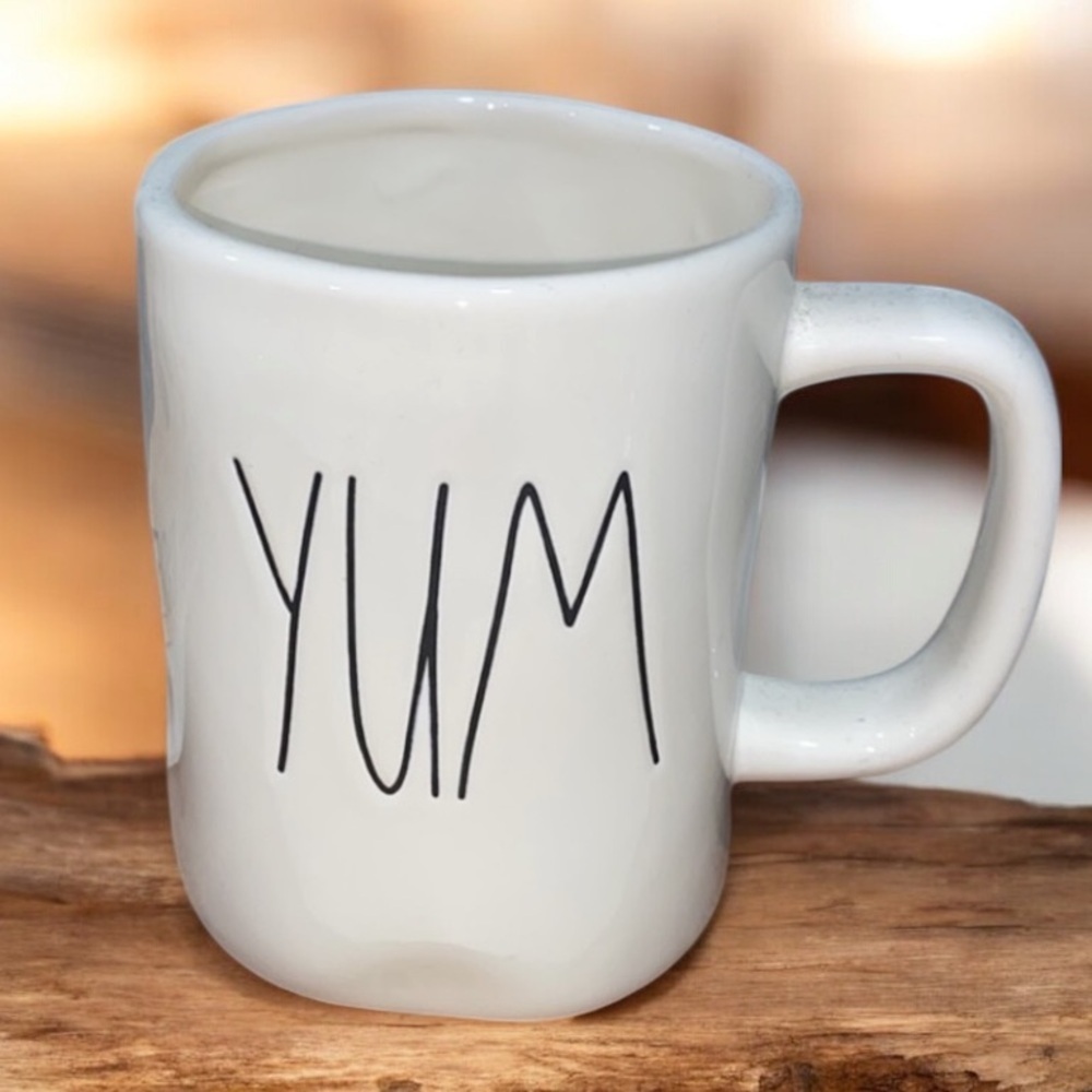 Rae Dunn Yum coffee mug cup ceramic‎ glazed
